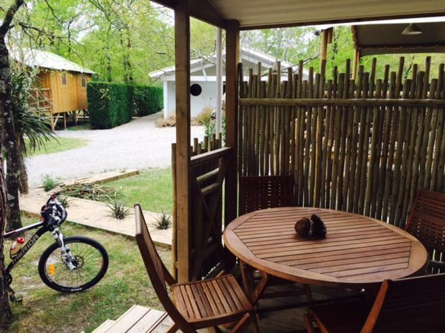 Lège-Cap-Ferret Camping Aux Couleurs Du Ferret מראה חיצוני תמונה